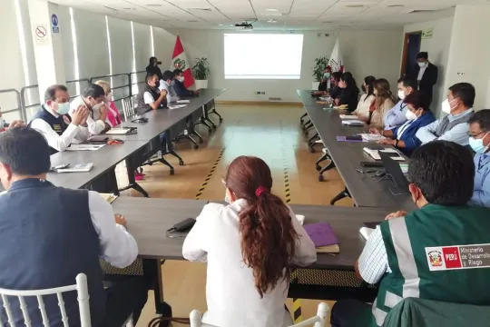 Coordinan acciones para mitigar posible afectación a ríos Santa Eulalia y Rímac